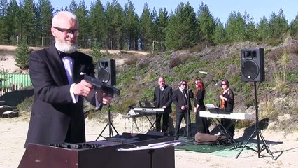 Il reprend du Beethoven avec des pistolets