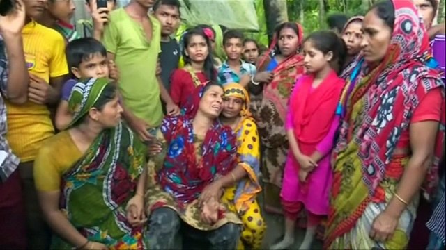 Ten dead after ferry sinks in Bangladesh