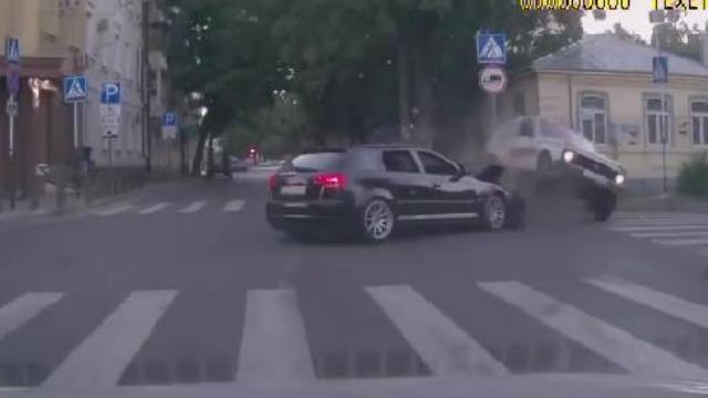 Compilation de crash en Voitures n°369 | Car Crash Compilation | Sept 2016