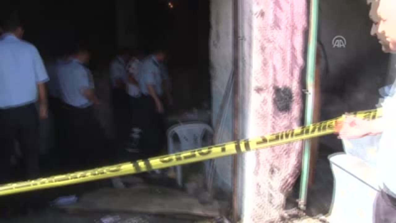 Suriyeli Genç Kesici Aletle Yaralanmış Halde Bulundu