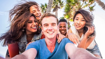 HTC Desire 10 - First Impressions