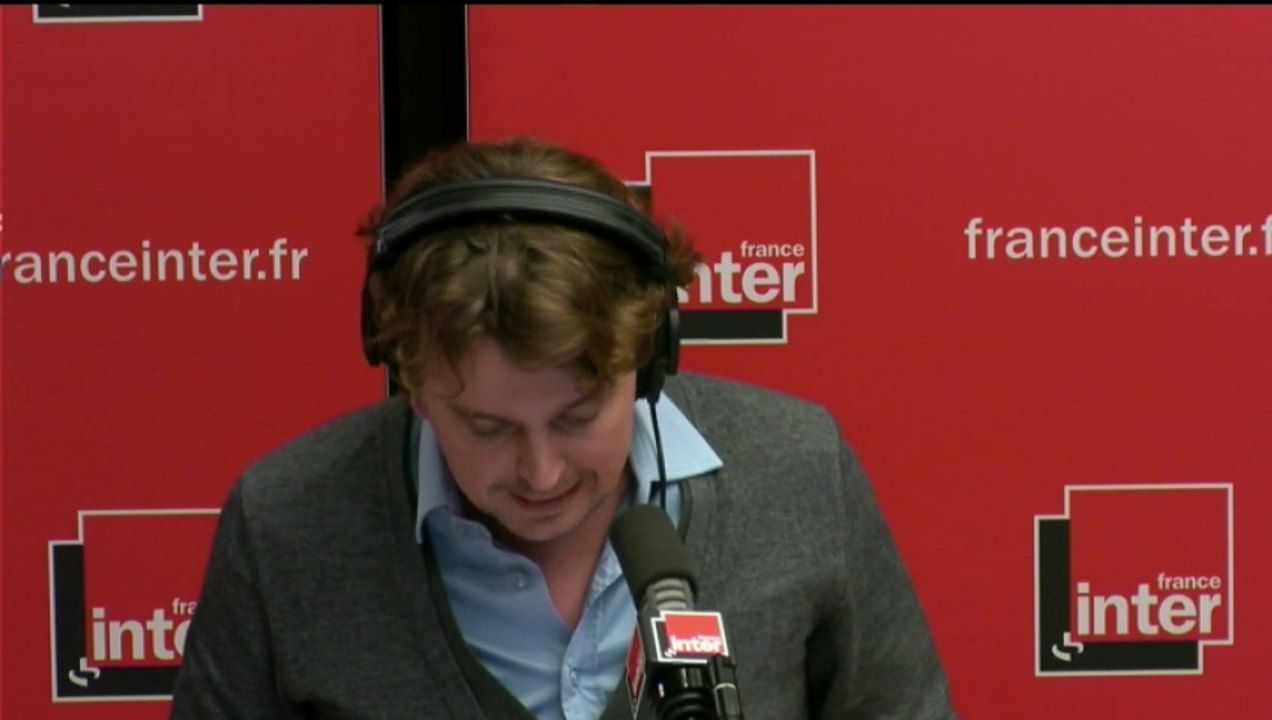 La liaison entre Marion Cotillard et Brad Pitt- Si tu écoutes le sketch