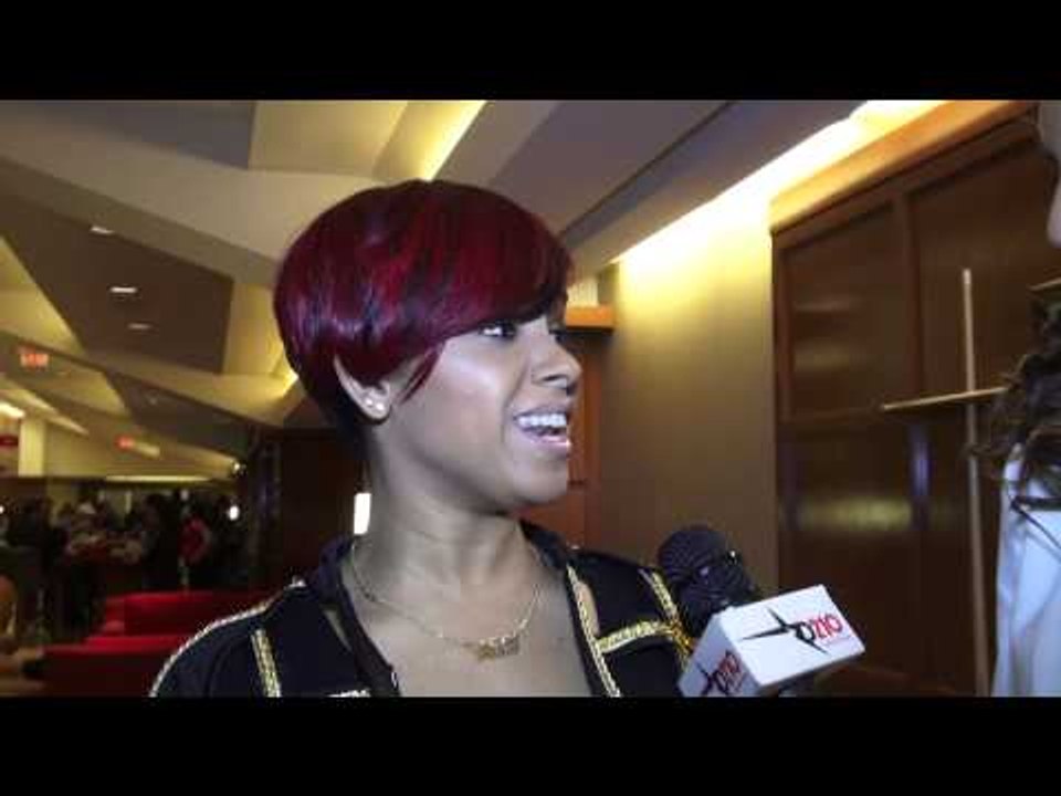 RaVaughn Sings National Anthem at NBA All-Star Saturday 2013