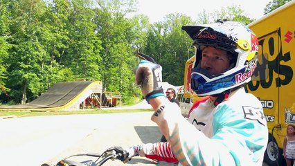 Pastranaland: Travis Has Lost His Mind