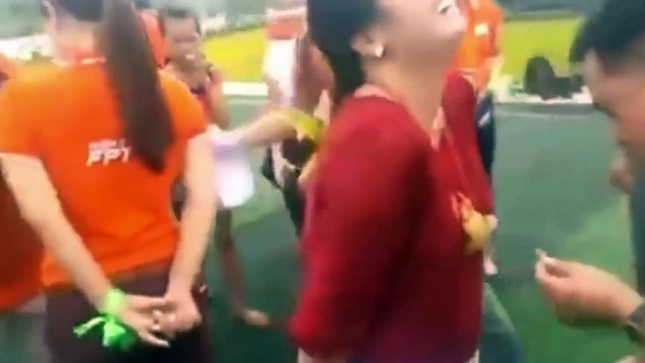 Funny moment men compete to eat grapes hung around the breasts of women নারীর বুকে মুখ দিয়ে আঙুর ফল খাওয়ার অদ্ভুত প্রতিয
