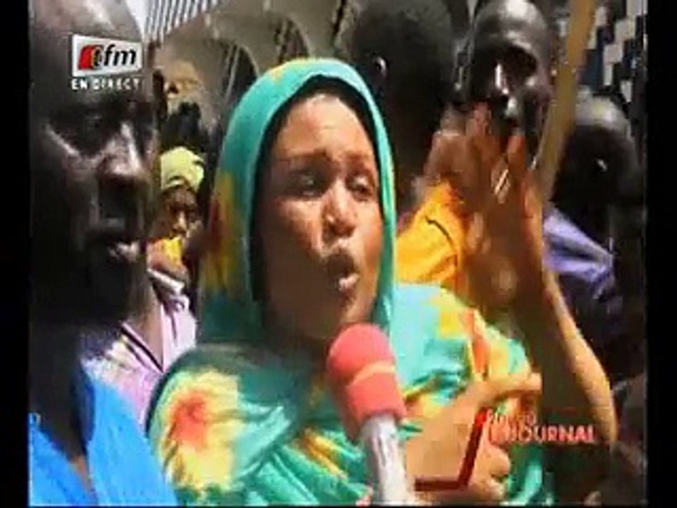 Des jets de pierre interrompent la démolition des 2 mosquées à Guet-Ndar