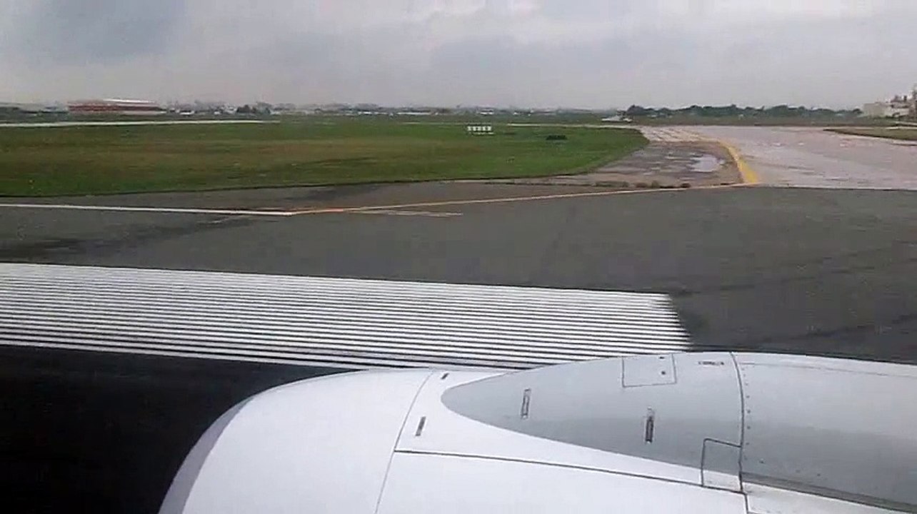 VOYAGE EN AVION