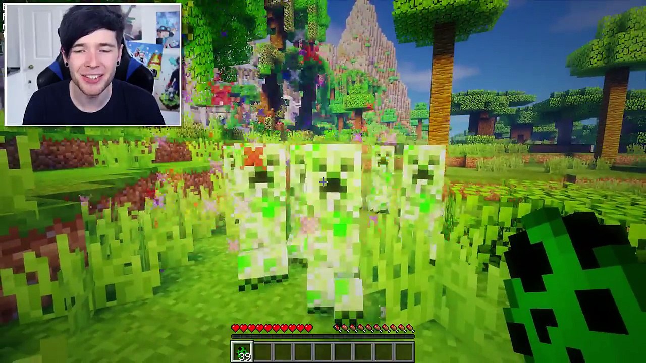 Minecraft _ SWAPPING CREEPERS WITH PLAYERS