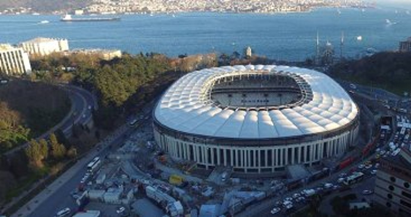 Beşiktaş, Vodafone Arena İçin UEFA'yı Zorla İkna Etti