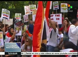 Se manifiestan en Nueva York contra la intervención de EE.UU. en Siria