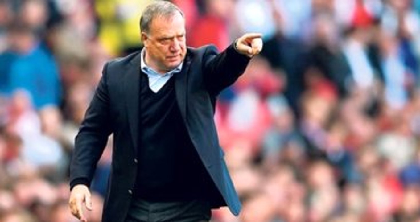 Advocaat: Salih, Aatif ve Robin van Persie'nin Bu Takımda Oynaması Zor