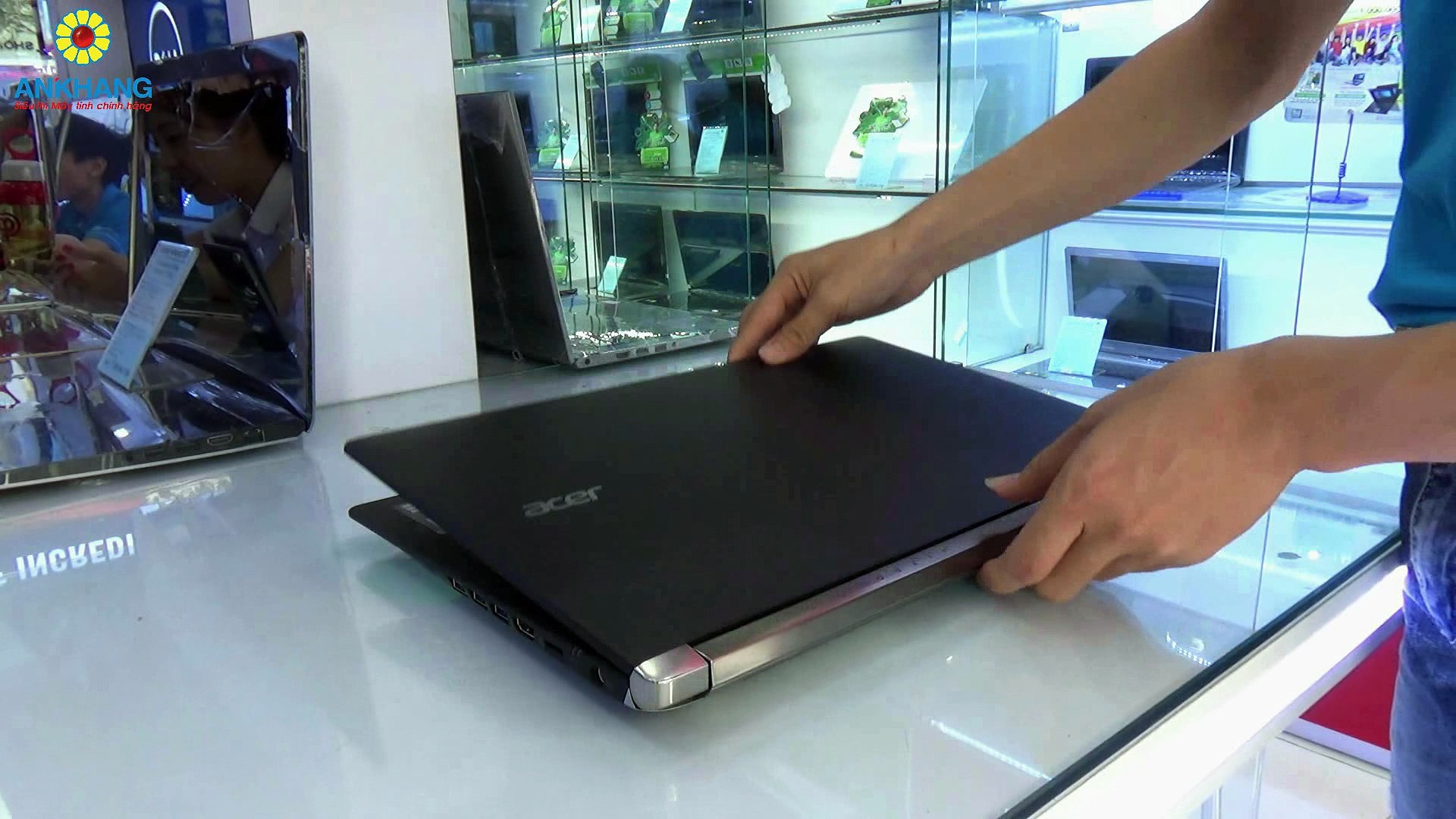 ⁣Ankhang - Laptop gaming mỏng nhẹ Acer ASPIRE Nitro VN7 571G 597B (khoảng 15 triệu)