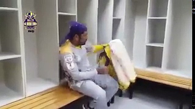 Sarfaraz Ahmed reciting naat