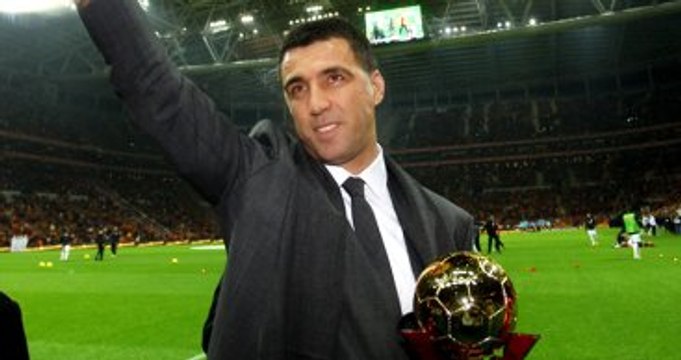 Galatasaray'da Hakan Şükür'ün İhracını Yönetim Kurulu Belirleyecek