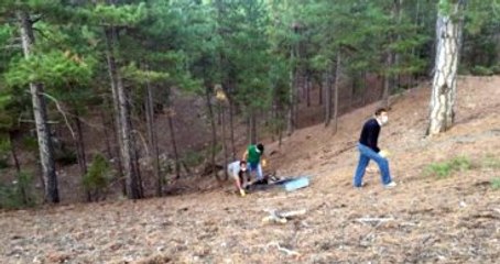 45 Yaşındaki Kadın, Sevgilisiyle Bir Olup Eşini Uçurumdan Atmış