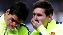 Compañero de vuelo Messi  ¿Por qué se tapan la boca los futbolistas...