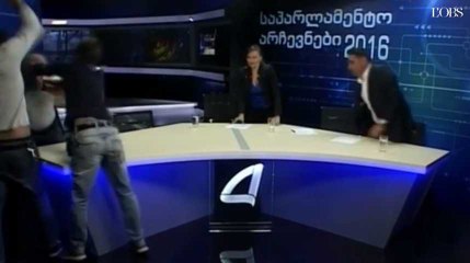 Géorgie : des candidats au Parlement se battent en plein direct