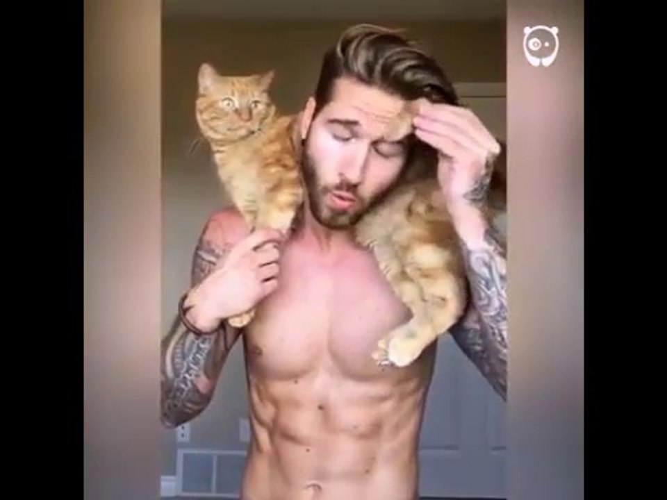 Les filles ne voient pas de chat dans cette video !