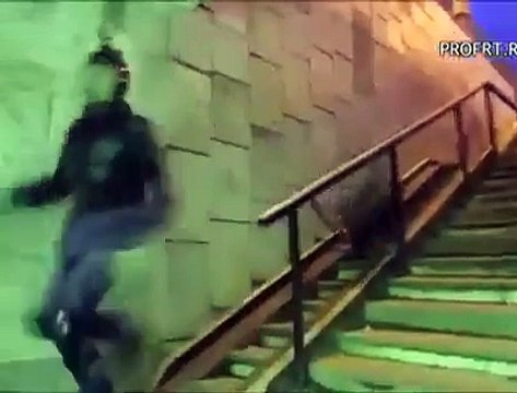 Les rampes pour fauteuils roulants en russie sont scandaleuses! Danger de mort!