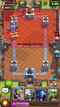 #10 Clash Royale qui fait le malin tombe dans le ravin