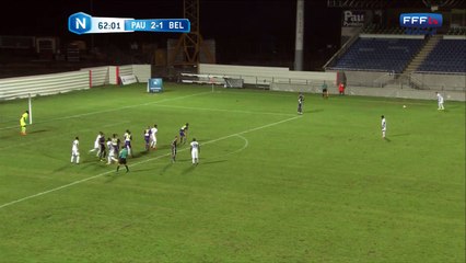 Coup franc excentré