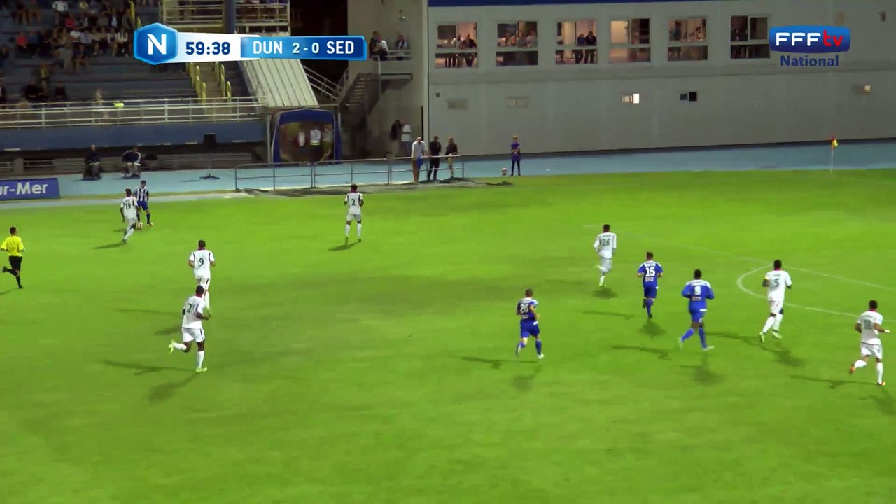 Gros enchaînement de dribbles d'Araujo