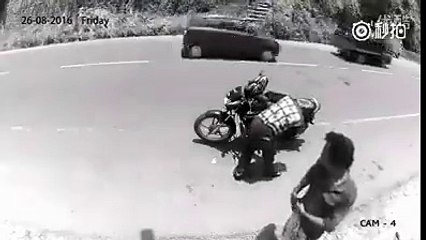 عجیب و غریب دنیا۔۔