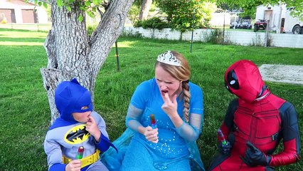 UGLY FROZEN ELSA vs Dentist! Spiderman & Deadpool vs Doctor Joker Rainbow face Funny Prank _ comics-W6EsibifIl8 1