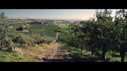 IN DUBIOUS BATTLE Official Trailer (2016) Selena Gomez, James Franco Movie