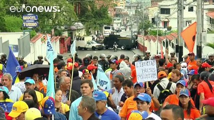 Descargar video: Referendum in Venezuela: Opposition läuft die Zeit davon