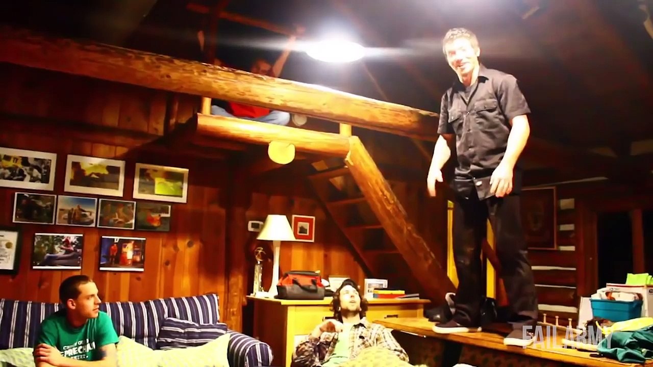 Epic Exercise Ball Fails 22.09.2016