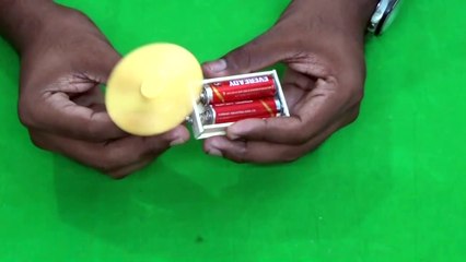 09.How to Make a Battery Holder using Popsicle Sticks - DIY