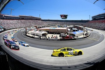 Teste de livestream com Nascar em Bristol motor Speedway! INICIO AOS 02:48 MINUTOS!!