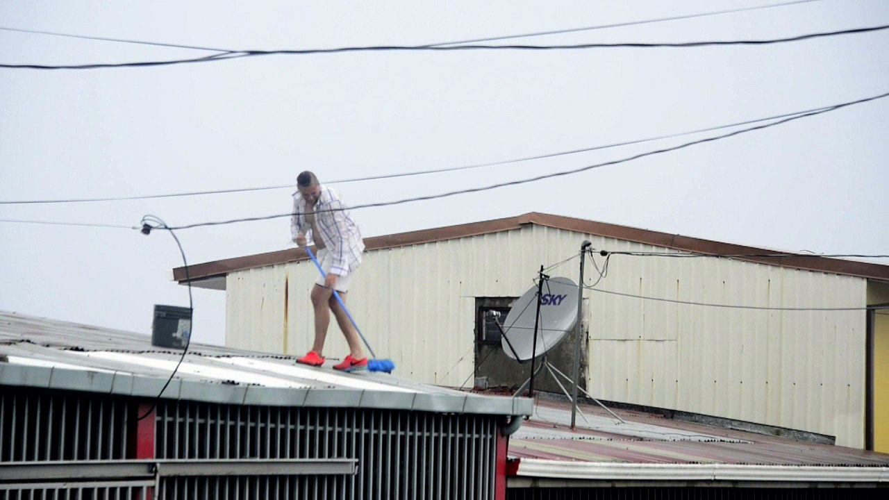 Volcán Turrialba de Costa Rica hace erupción de cuatro horas