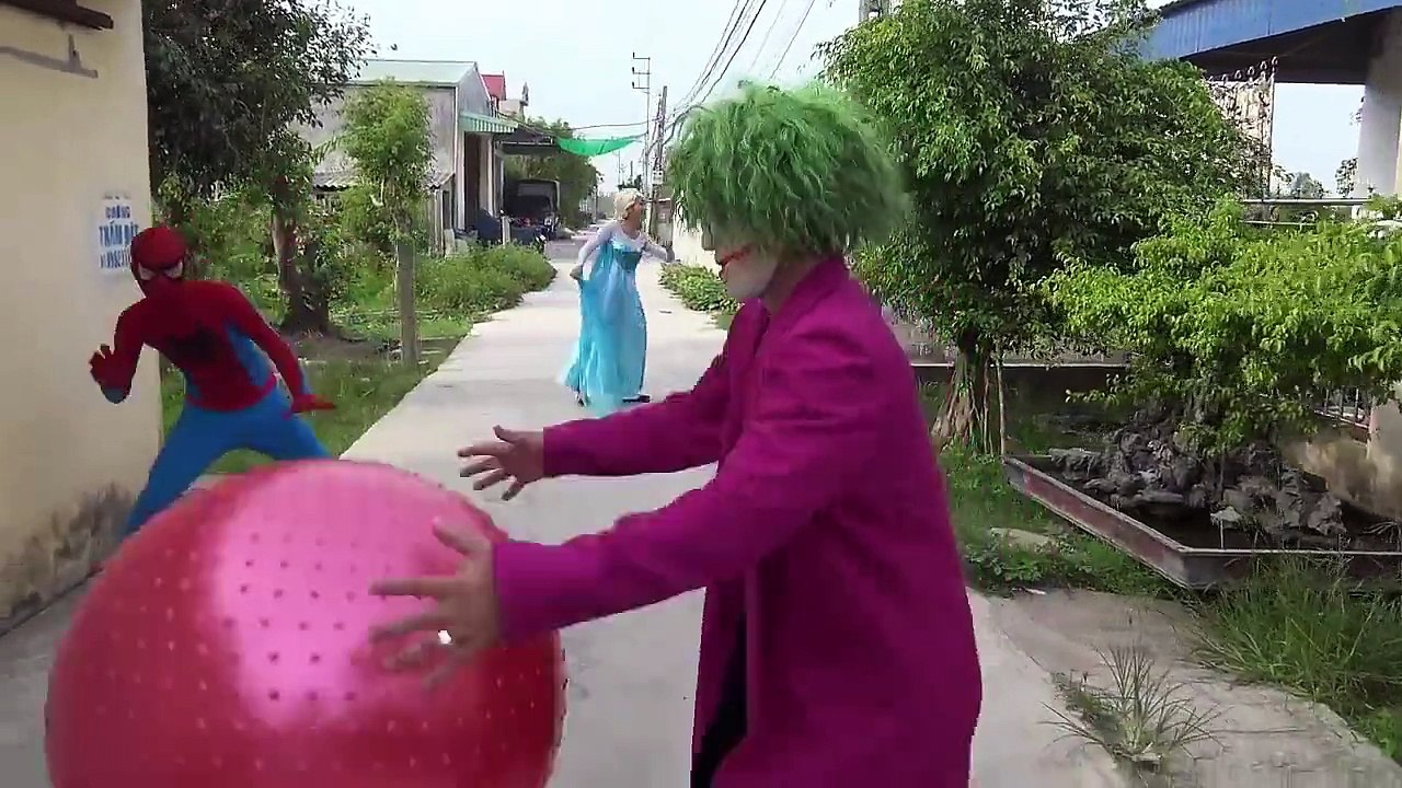 Spiderman vs Joker Boxing Dance Frozen elsa vs Pinks SpiderGirl Pranks Fun superheroes-9SRDgHyQ3Jo part 11