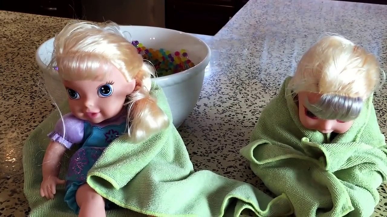 Twin Frozen Elsa Orbeez Bath! - Spiderman vs Frozen Elsa - Funny Superheroes-3ME4C5tBOls part 5