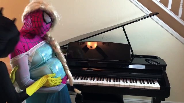 Pregnant Pink Spidergirl Frozen Elsa Ultrasound Of Bad Baby Twin Frozen Elsa! - Funny Superheroes-wV_JoZGV7Xs part 4