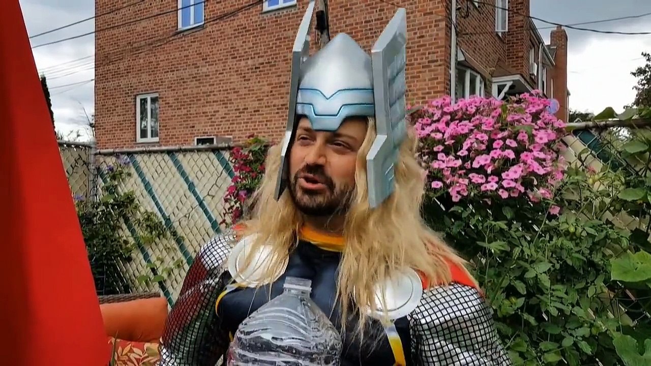 T-Rex vs BATMAN SPIDERMAN Captain America - Ironman Prank - Halo - IRL - Superhero Fun In Real Life- part 6