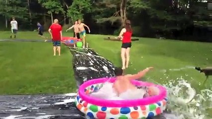 28/7 - Chơi bóng chày bằng banh thể dục