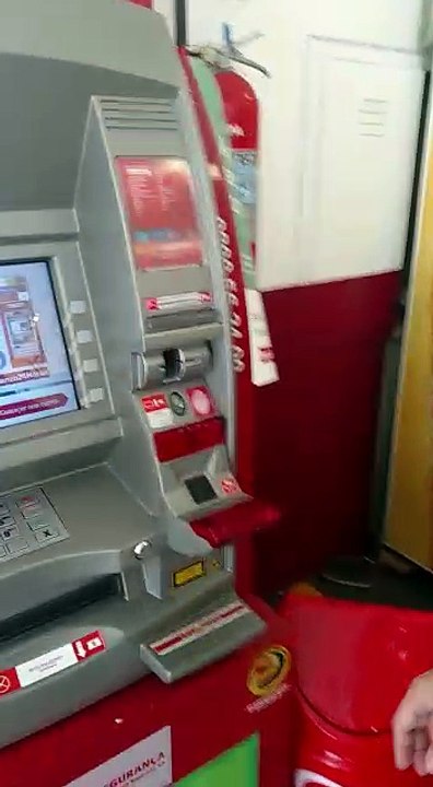 Muto cuidado nos caixas eletronicos,E mais um alerta ok?