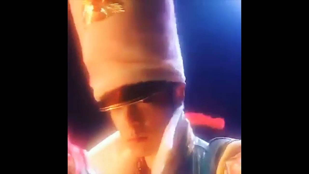 Big Bang - Những đoạn phim bá đạo của TOP