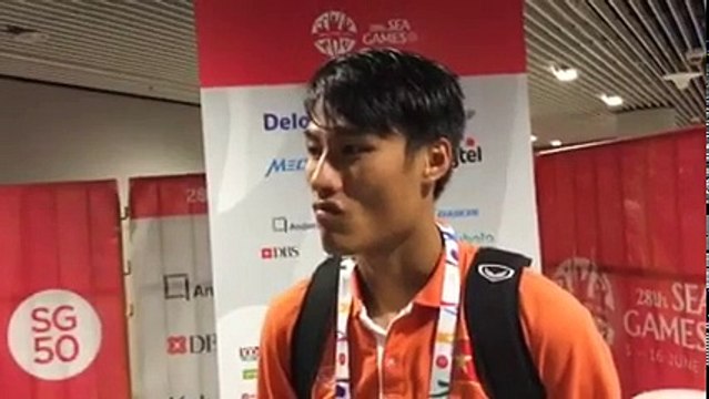 Mạc Hồng Quân trả lời phỏng vấn sau trận thua