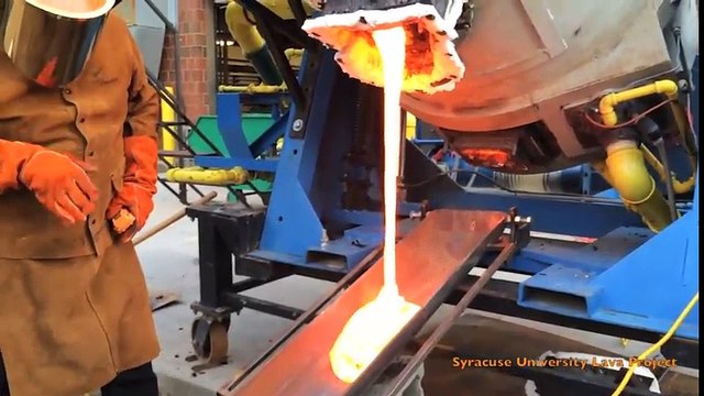 Nướng thịt bằng dung nham