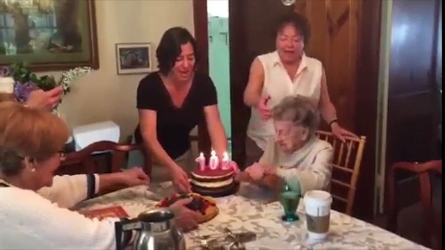 102-year-old loses teeth while blowing out candles