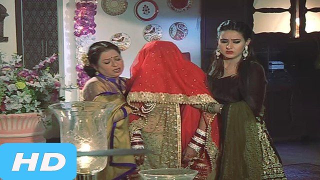 Manju And Shweta Sedates Devika | Kalash Ek Vishwas | 23rd September 2016