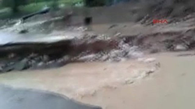 Bartın-Kurucaşile Yolu Çöktü