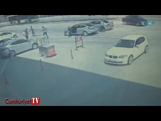 Adana’da bıçaklı, sopalı kavga: 1 ölü, 2 yaralı