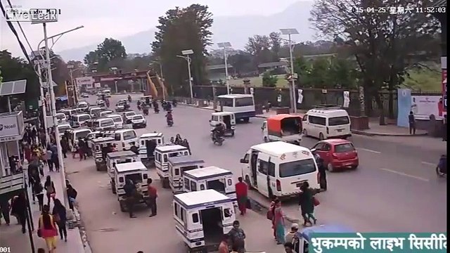 The Massive Earthquake in Nepal has Killed More than 5,000 People