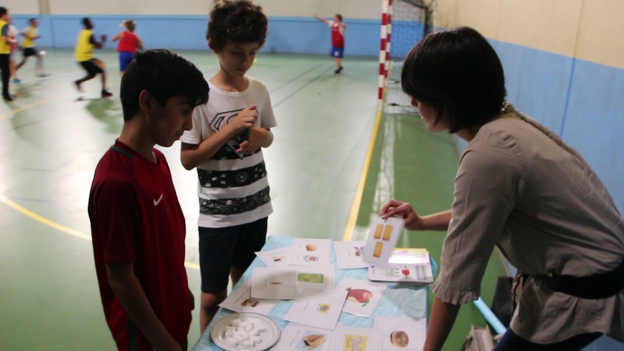 Stand Nutrition: JNSS 2016