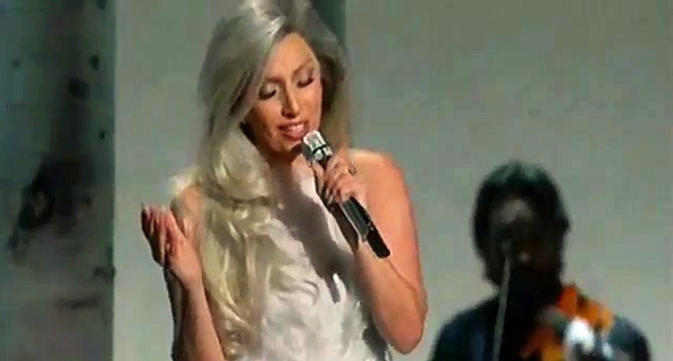 Lady Gaga performance The Hills Are Alive for Sound of Music Tribute - Oscars 2015